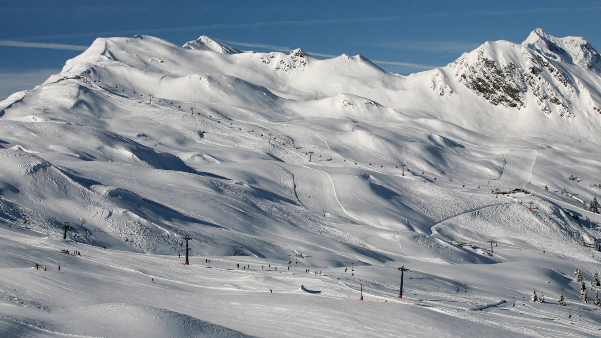 Skiing & snowboarding